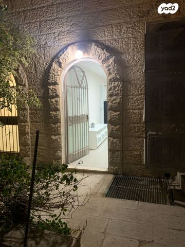 יחידת דיור, דוד פ. מרץ 26, רמת שרת, ירושלים