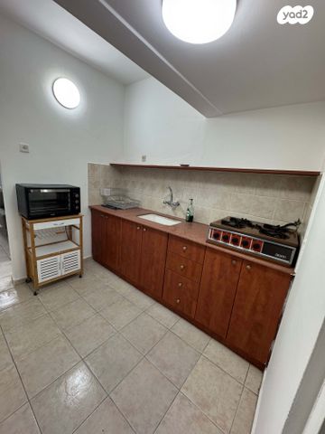 יחידת דיור, משה סנה 57, קרית שאול, תל אביב יפו