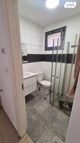 יחידת דיור, ברוך בנאסרף 1, קרית חתני פרס נובל, ראשון לציון