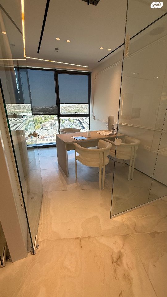 משרדים, החרט 1, מרכז עינב, מודיעין מכבים רעות