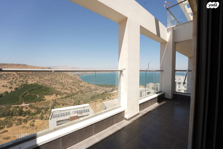 גג/ פנטהאוז, מורן, שיכון עובדים, טבריה