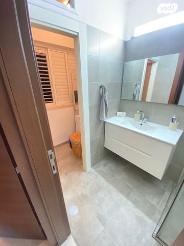 דירה, שדרות דב הוז 69, נאות רחל, חולון