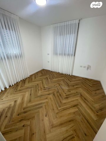 דירת גן, כרמי הנדיב, אחוזת רוטנר, קרית מלאכי