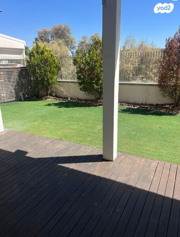 דירת גן, מרגוע, עג'מי, גבעת העליה, תל אביב יפו