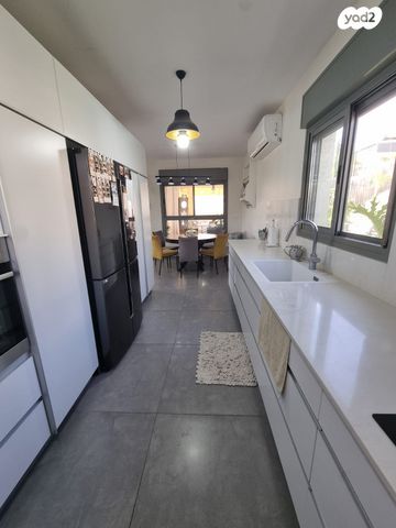 בית פרטי/ קוטג', נעלה