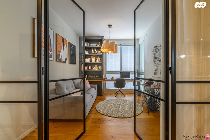 דירה, אהוד מנור, עיר ימים, נתניה