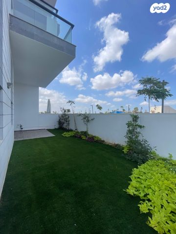 דירת גן, כרמי הנדיב, אחוזת רוטנר, קרית מלאכי