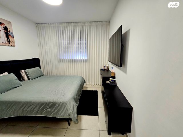 דירה, ספיר 23, אבני חן, חריש