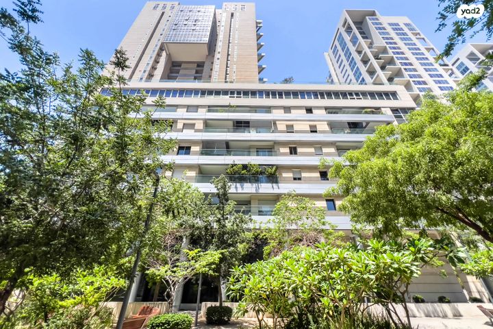 דירה, ניסים אלוני 1, צמרות איילון, פארק צמרת, תל אביב יפו