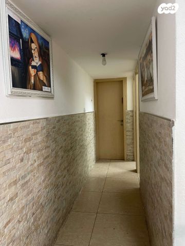 דירה, כיכר ז'בוטינסקי, קרית שמואל, טבריה