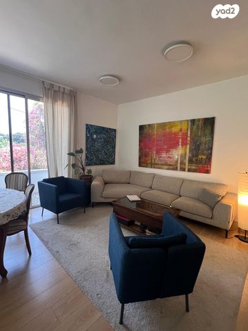 משק חקלאי/ נחלה, בית עובד