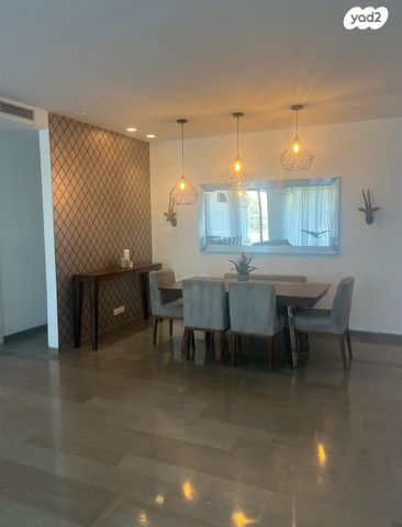 דירת גן, מרגוע, עג'מי, גבעת העליה, תל אביב יפו