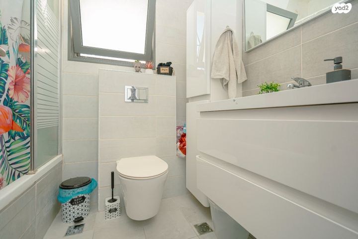 דירה, החורש, חריש