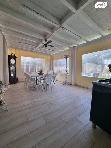 בית פרטי/ קוטג', נעלה