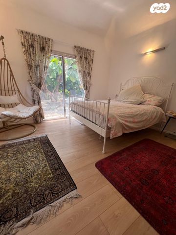 משק חקלאי/ נחלה, בית עובד