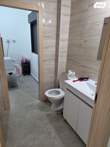 דירה, חיים לבב, יצחק שמיר, נהריה