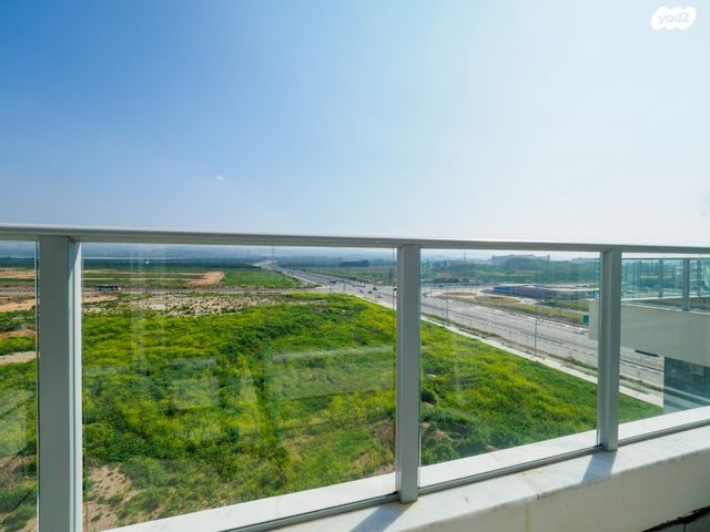 גג/ פנטהאוז, ליבנה, יצחק שמיר, נהריה