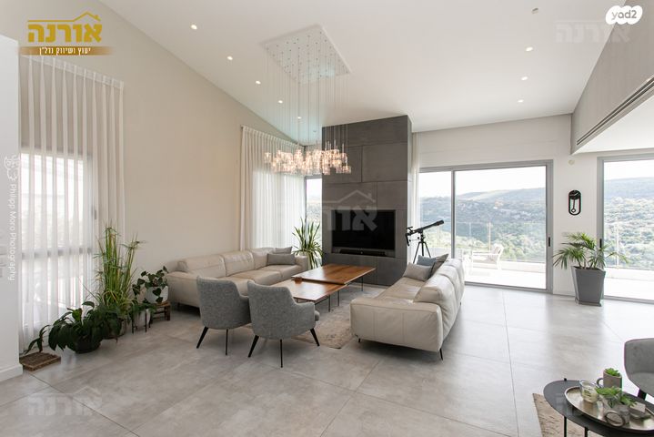 בית פרטי/ קוטג', אסתר רבין, הוד הכרמל, דניה, חיפה