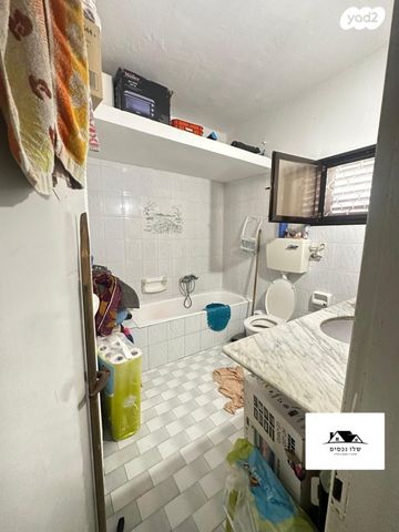 דירת גן, חבקוק, קרית אתא