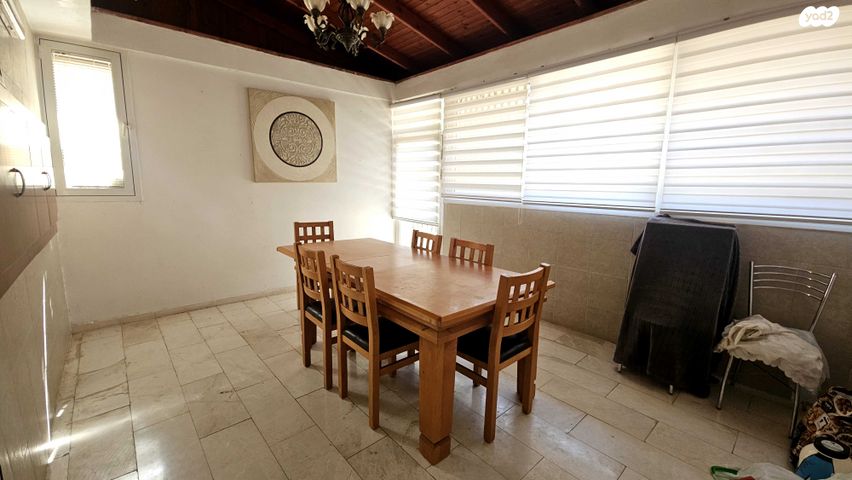 בית פרטי/ קוטג', מיתר / כרמית