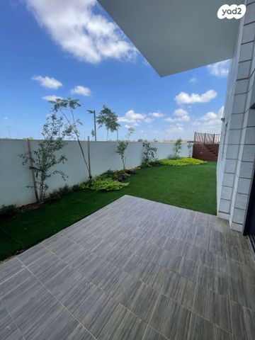 דירת גן, כרמי הנדיב, אחוזת רוטנר, קרית מלאכי