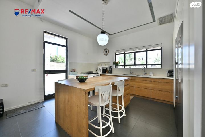 בית פרטי/ קוטג', חדיד