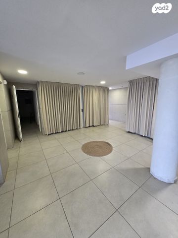 דירה, שבט יהודה 15, אחיסמך, לוד