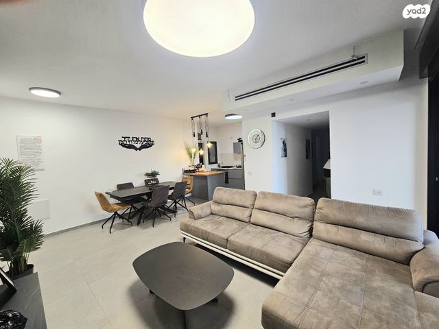 דירה, נתיבות