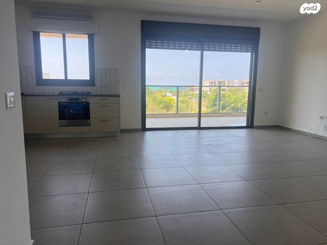 דירה, המעגן, אכזיב, נהריה