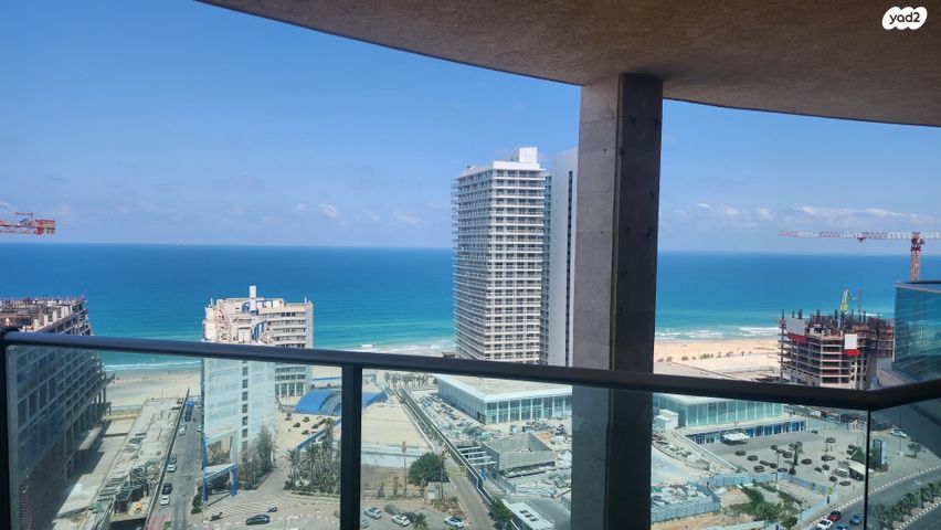 דירה, יצחק שדה, דרום מערב ותיק, בת ים