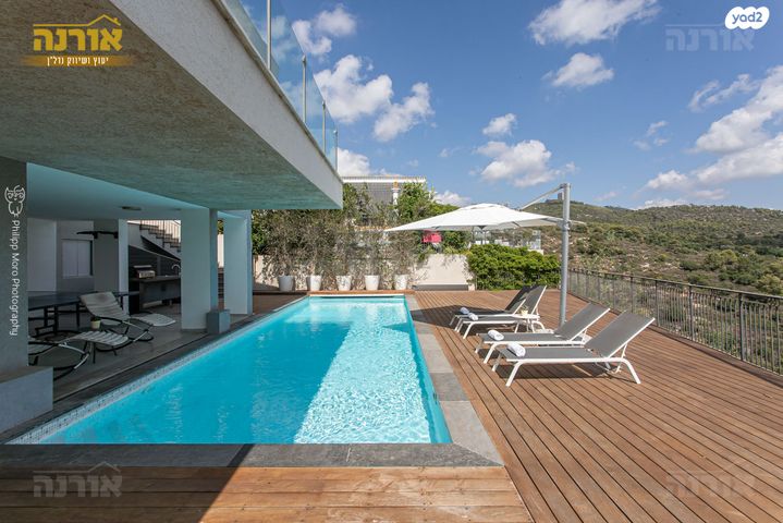 בית פרטי/ קוטג', אסתר רבין, הוד הכרמל, דניה, חיפה