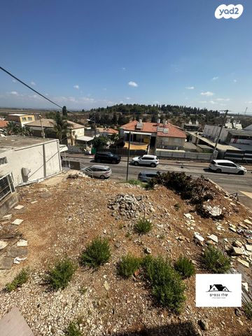 דירת גן, חבקוק, קרית אתא