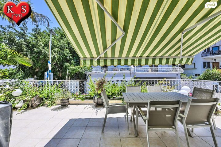 בית פרטי/ קוטג', האירוס, ראשון לציון