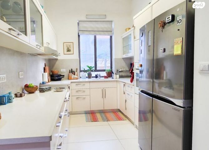 דירה, זאב ז'בוטינסקי, כרמל צרפתי, חיפה