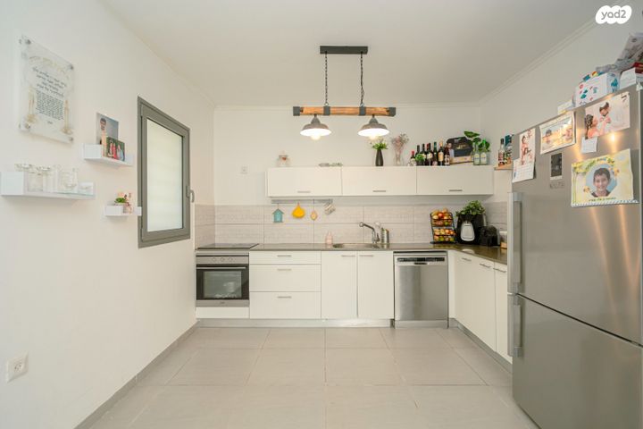 דירה, החורש, חריש