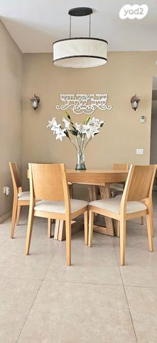 בית פרטי/ קוטג', תל חי, נאות הפרחים, גן יבנה