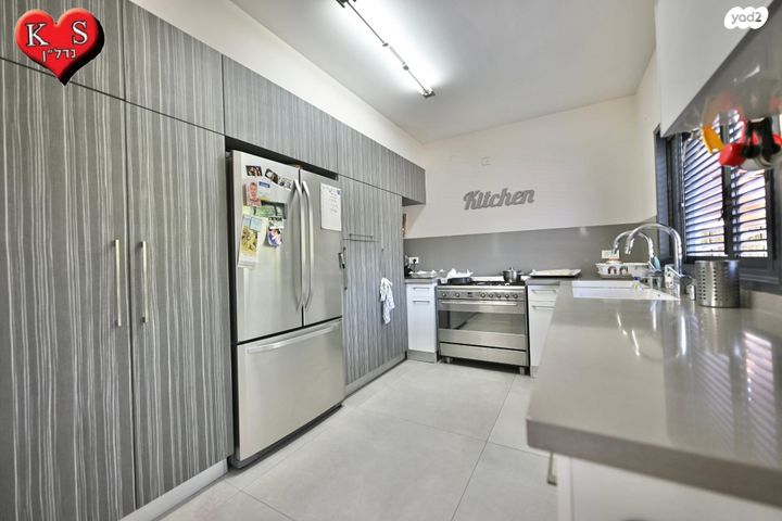 בית פרטי/ קוטג', האירוס, ראשון לציון