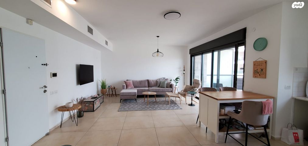 דירה, נווה זמר, רעננה