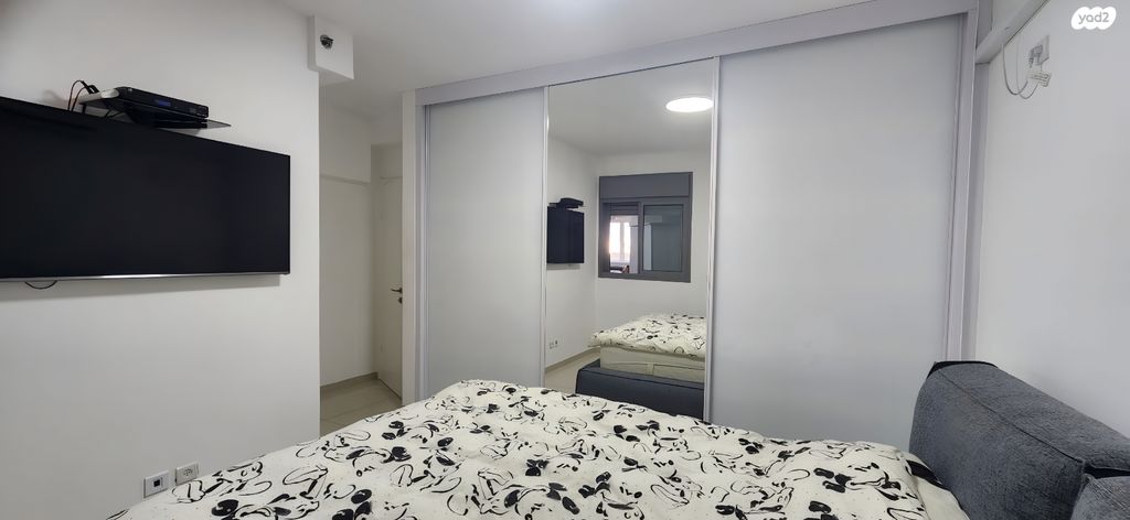 דירה, אהרון מזיא, שעריים, רחובות