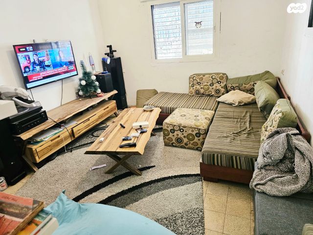 דירת גן, ארלוזורוב, גבעתיים