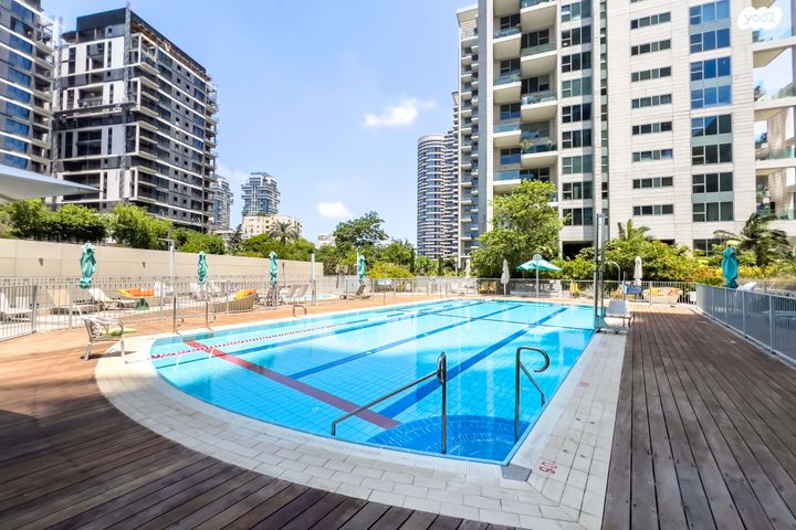 דירה, ניסים אלוני 1, צמרות איילון, פארק צמרת, תל אביב יפו