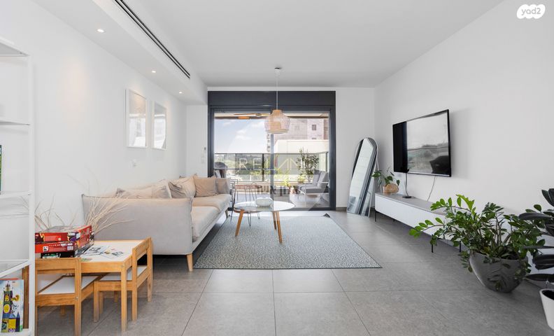 דירה, גליל ים (מתחם הכוכבים), הרצליה