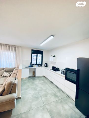 דירה, יעקב דורי 10, נאות שמיר, רמלה