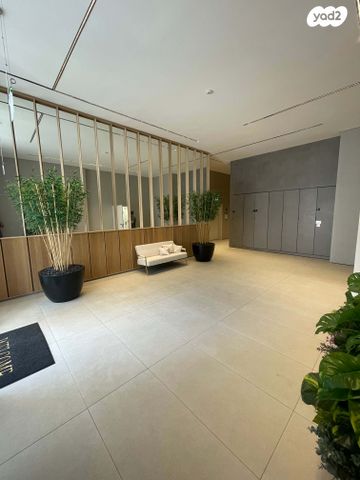 דירת גן, כרמי הנדיב, אחוזת רוטנר, קרית מלאכי