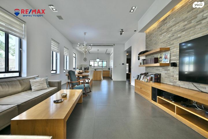 בית פרטי/ קוטג', חדיד