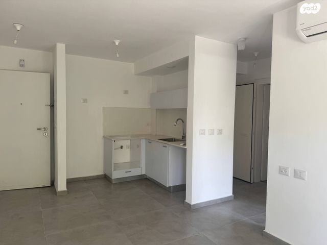 דירה, דרך שלמה, נווה שאנן, תל אביב יפו