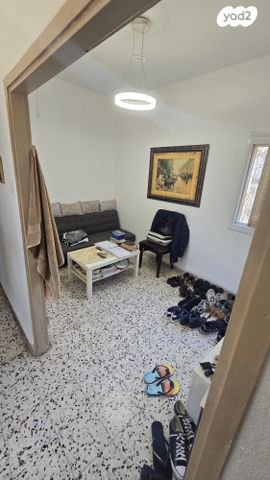 דירת גן, אלבז, קרית אתא