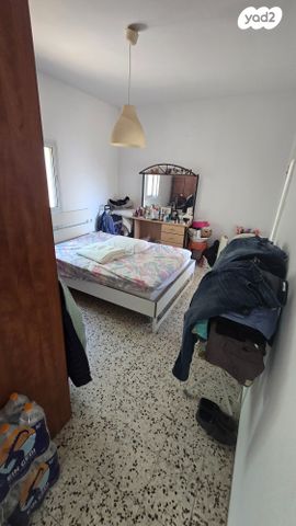 דירת גן, אלבז, קרית אתא