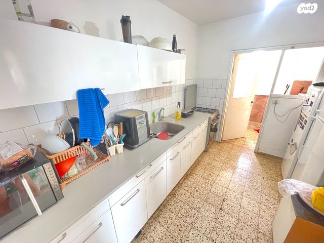 דירה, הרב יצחק בן חנן 5, נאות גנים, נתניה