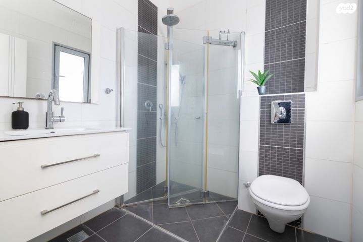 דירה, סביוני נצר סירני, נס ציונה